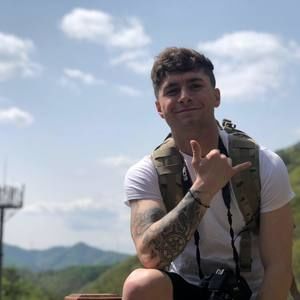 Meet your Posher, Tanner